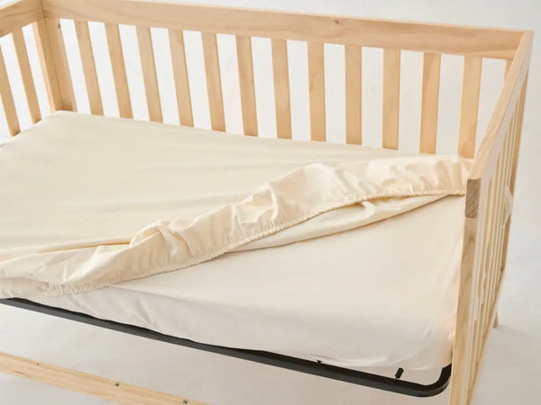 Organic Cotton Waterproof Crib Mattress Pad Protector